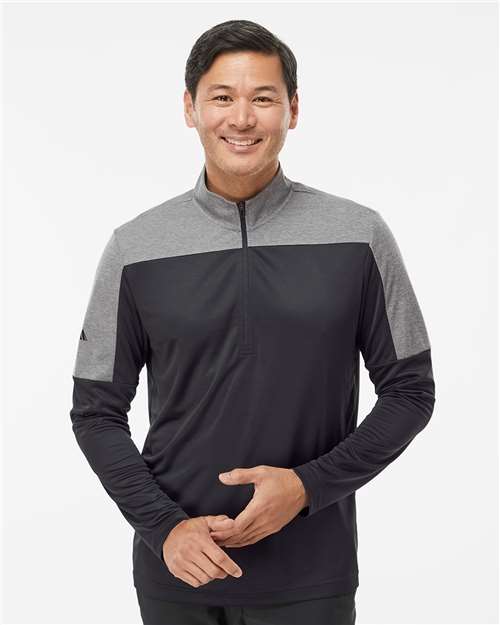 Men's Ultimate365 Lightweight Colorblocked Quarter-Zip Pullover - - 11011
