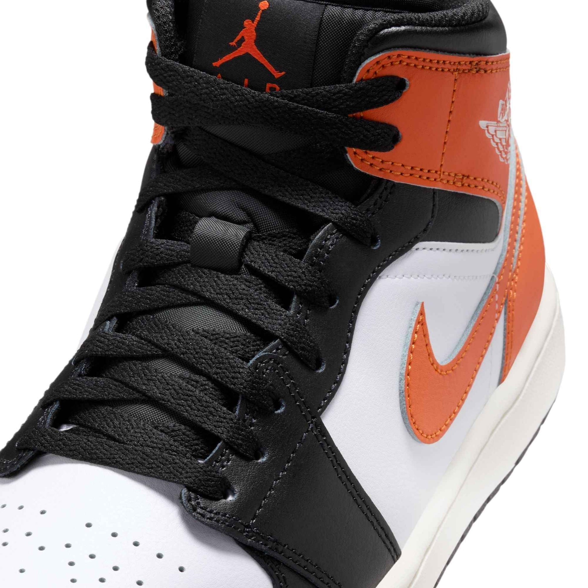 M Air Jordan 1 Mid DQ8426-801
