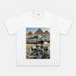 ALIENS TAKE PHOTO WITH PYRAMIDS T-THIRT