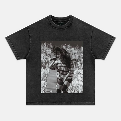 Billie Eilish: Music Icon Tee V41