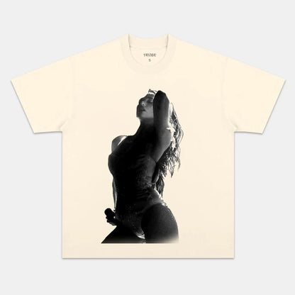 Dua Lipa: Music Icon Tee V9