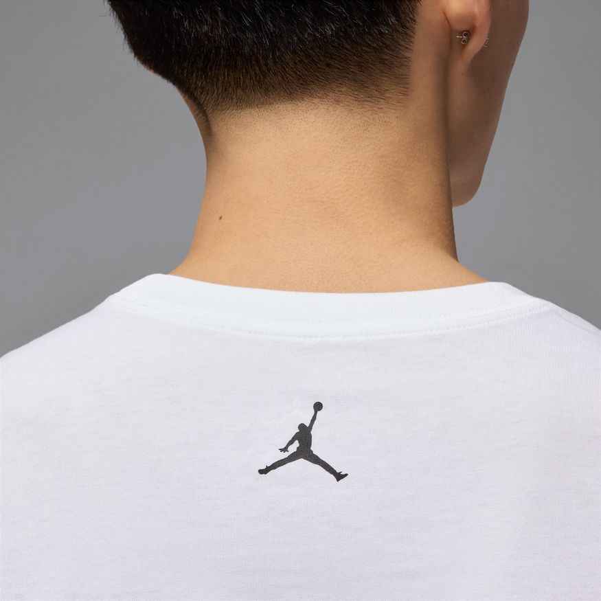 M Jordan Flight Essentials HJ2399-100