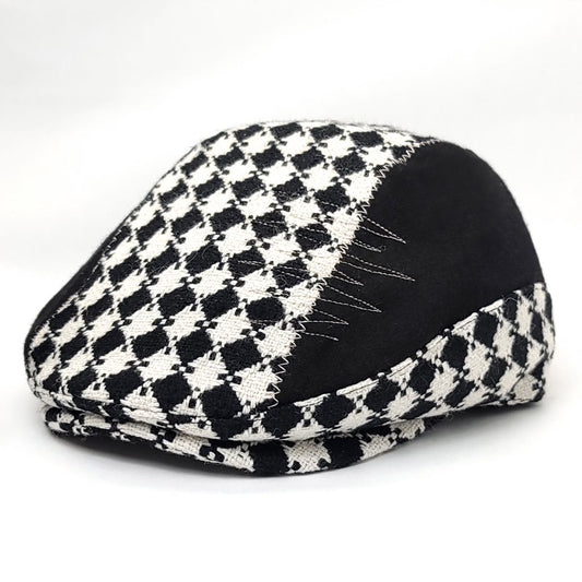 Fashion Ivy -M4320 Plaid Pattern Black M/L & L/XL