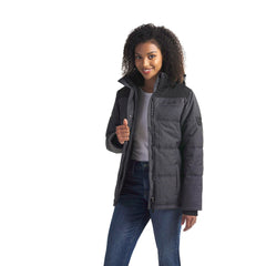 Woman wearing a gray ladies puffy coat with detachable hood from Nunavut collection
