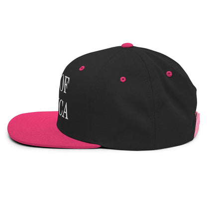 Black and pink America embroidered flat brim snapback hat for stylish urban wear