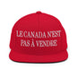 Le Canada n’est pas à Vendre is not for Sale Embroidered Flat Bill Brim Snapback Hat - Red - Headwear