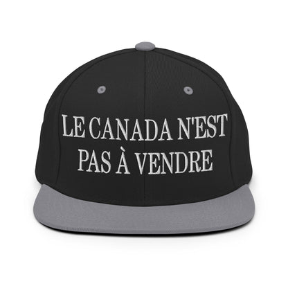 Le Canada n’est pas à Vendre is not for Sale Embroidered Flat Bill Brim Snapback Hat - Black/ Silver - Headwear