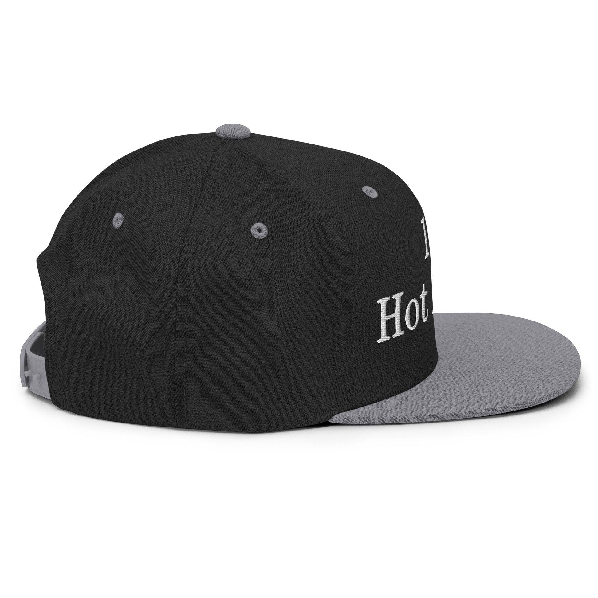 I Love Hot Moms Embroidered Flat Bill Brim Snapback Hat