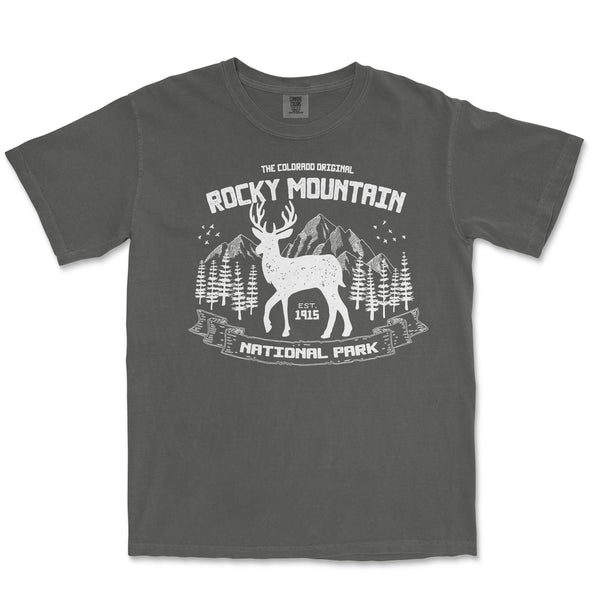 Rocky Mountain National Park Elk Comfort Colors T Shirt - S / Pepper - tshirt