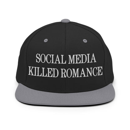 Social Media Killed Romance Flat Bill Brim Snapback Hat - Black/ Silver