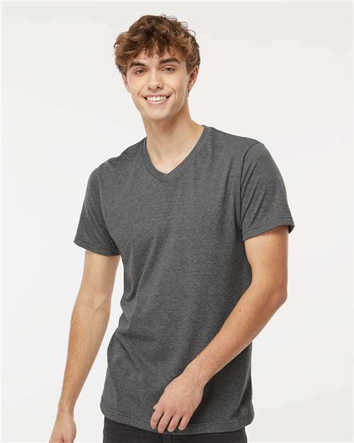 Unleash your vision: deluxe v-neck for custom apparel screen printing toronto dv77