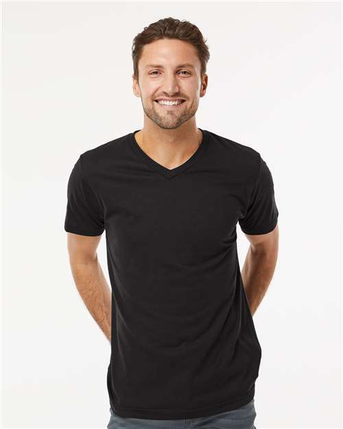 Unleash your vision: deluxe v-neck for custom apparel screen printing toronto dv77 - Black / S