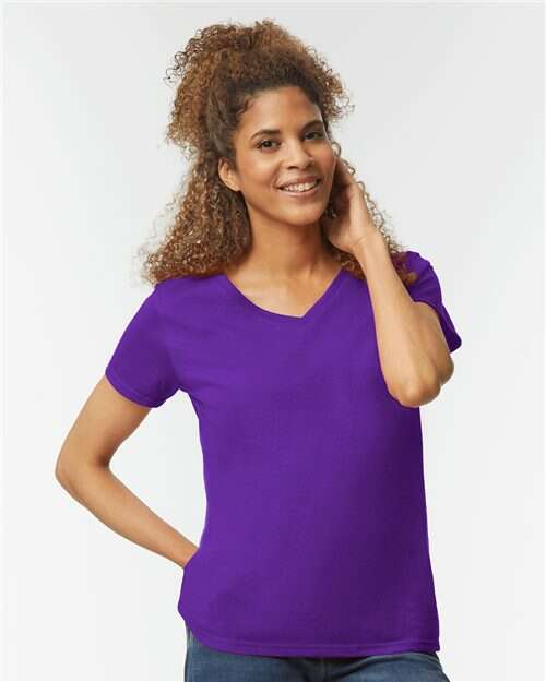 V-neck tee: unleash your designs! Live screen printing toronto ready. Va300